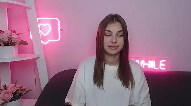 Snapshot of MilanaAngelAs chatting on 02/01/25, 05:39 MilanaAngelAs online show from 02/01/25, 05:39