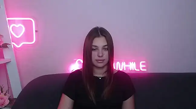Snapshot of MilanaAngelAs chatting on 02/10/25, 10:53 MilanaAngelAs online show from 02/10/25, 10:53