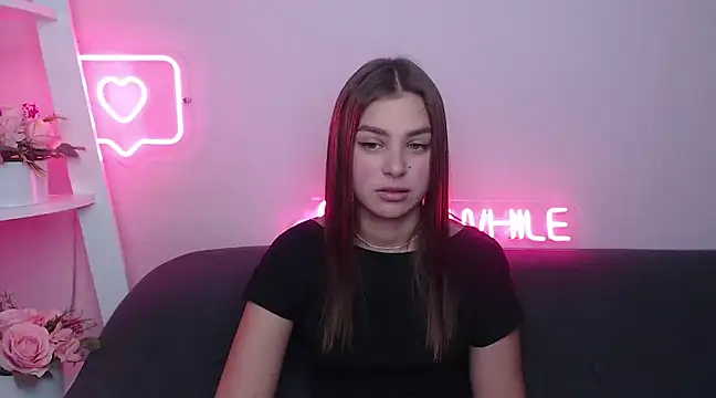 Snapshot of MilanaAngelAs chatting on 02/28/25, 10:52 MilanaAngelAs online show from 02/28/25, 10:52