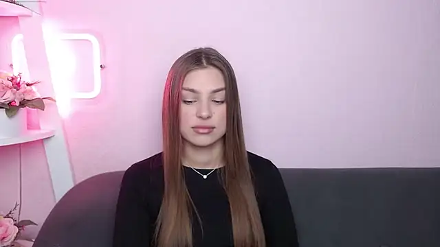 MilanaAngelAs online show from 04/18/26, 04:49