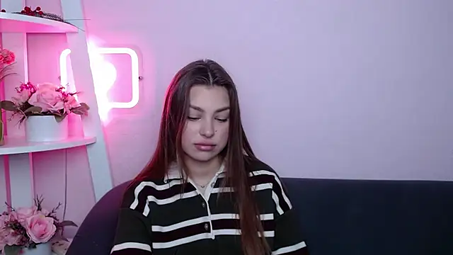 MilanaAngelAs online show from 04/24/26, 04:37