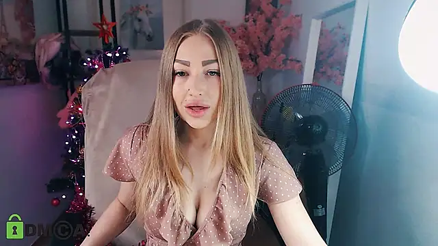  KittyBoo online show from 12/24/24, 11:06