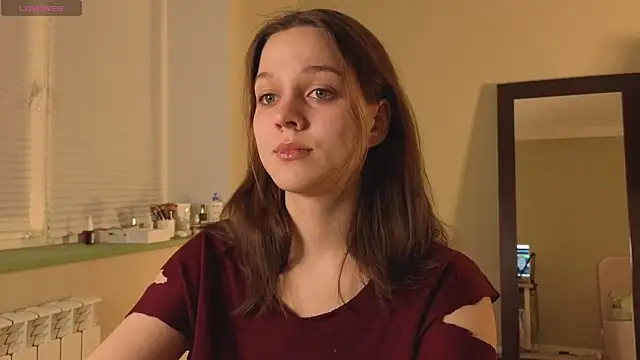 Addelin Moon online show from 11/20/25, 04:29