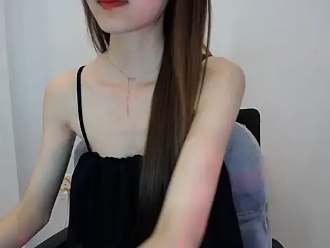 Snapshot of LiDonnaa chatting on 05/21/26, 02:57 LiDonnaa online show from 05/21/26, 02:57