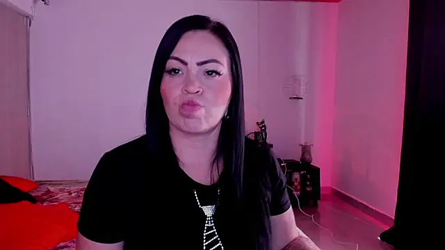 Snapshot of charlottemeyerr chatting on 01/24/25, 07:39 charlottemeyerr online show from 01/24/25, 07:39