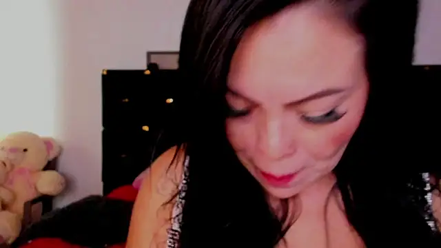 Snapshot of charlottemeyerr chatting on 02/12/25, 02:56 charlottemeyerr online show from 02/12/25, 02:56