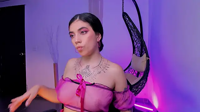 Nina-monroe online show from 12/15/24, 01:35