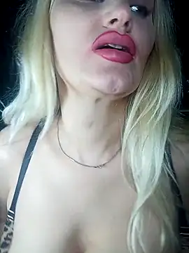 Snapshot of Freya_Milf chatting on 02/03/26, 02:22 Freya Milf online show from 02/03/26, 02:22