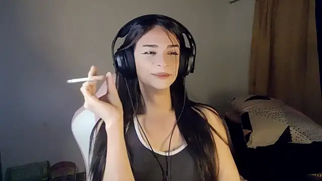 Dollbehavior  online show from 04/16/26, 04:35