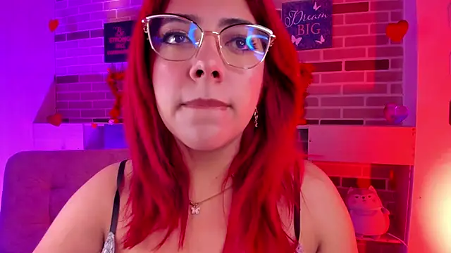 Rousse Collinss online show from 02/22/25, 04:40