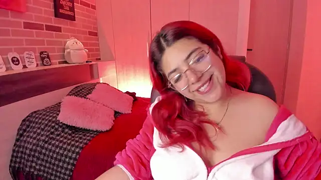 Rousse Collinss online show from 12/22/25, 01:08