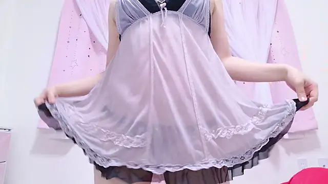 Snapshot of -YU- chatting on 05/10/26, 05:51 -YU- online show from 05/10/26, 05:51
