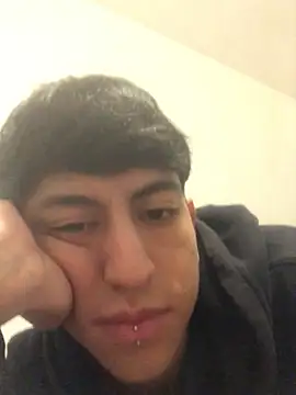 modelo180 online show from 01/16/25, 06:37