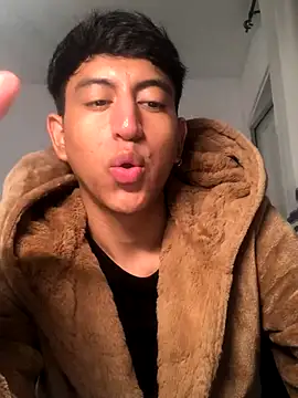 modelo180 online show from 09/30/25, 07:41