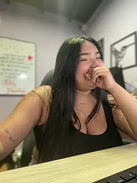 little lissiee online show from 12/07/24, 06:54