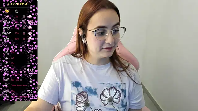 maryluna95 online show from 02/18/25, 11:41