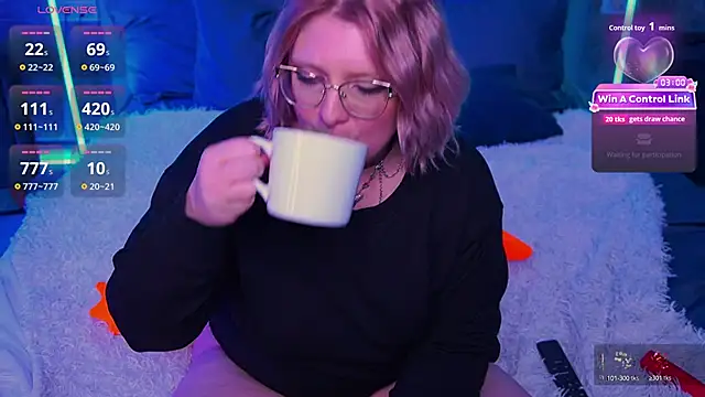 CoolTatis online show from 04/13/26, 06:24