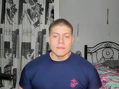 Snapshot of regan_jhonso chatting on 02/15/26, 04:53 regan jhonso online show from 02/15/26, 04:53