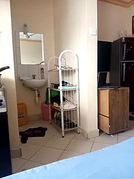 Snapshot of zainabsmile chatting on 10/04/25, 08:01 zainabsmile online show from 10/04/25, 08:01