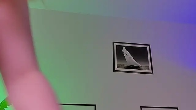 Snapshot of Tori_the_witch chatting on 03/15/25, 02:34 Tori the witch online show from 03/15/25, 02:34