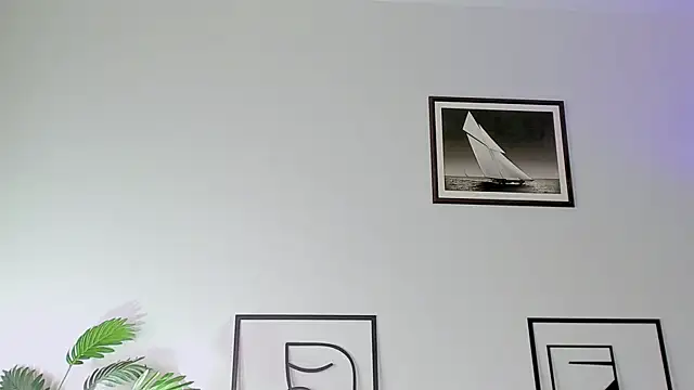 Snapshot of Tori_the_witch chatting on 03/16/25, 09:49 Tori the witch online show from 03/16/25, 09:49