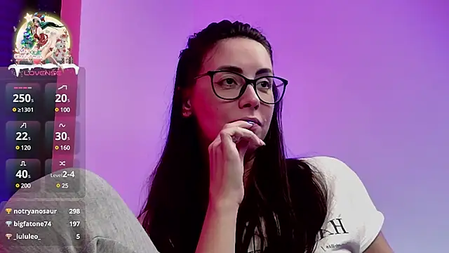 Snapshot of RitaSonnet chatting on 01/05/25, 08:54 RitaSonnet online show from 01/05/25, 08:54