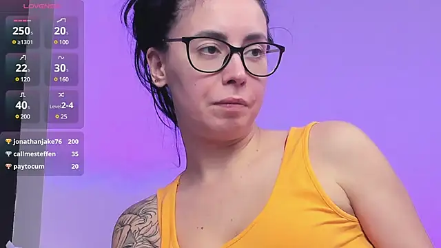 Snapshot of RitaSonnet chatting on 03/12/25, 05:07 RitaSonnet online show from 03/12/25, 05:07