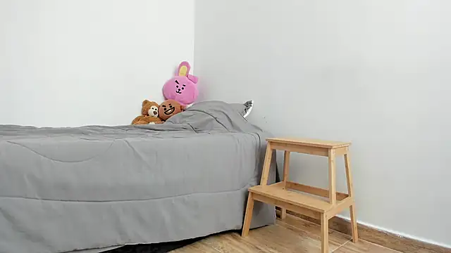 Snapshot of Eli_dl chatting on 03/10/25, 01:21 Eli dl online show from 03/10/25, 01:21