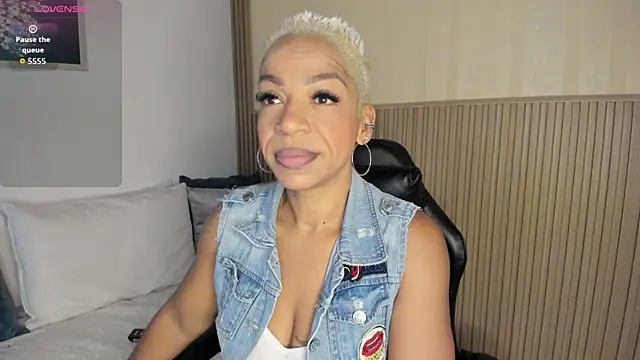 summer night  online show from 09/11/25, 11:21