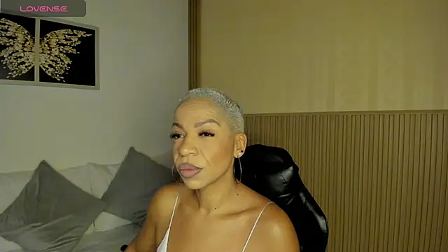 summer night  online show from 04/23/26, 11:42