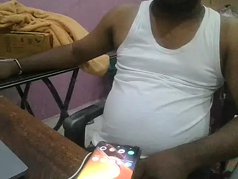 ITGuyhyd online show from 11/28/25, 06:10