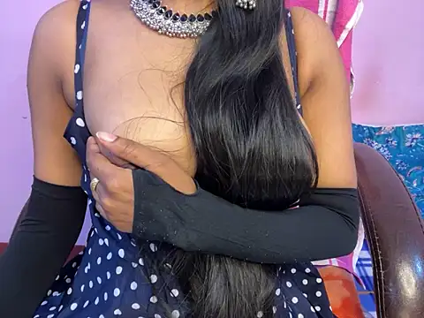 Snapshot of roshni-5 chatting on 03/05/25, 11:16 roshni-5 online show from 03/05/25, 11:16