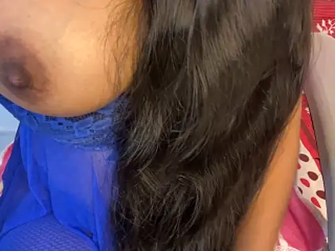 Snapshot of roshni-5 chatting on 05/11/26, 05:54 roshni-5 online show from 05/11/26, 05:54