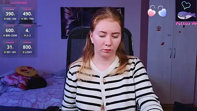 D0nna  online show from 09/24/25, 11:19