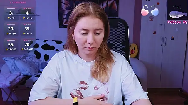 D0nna  online show from 10/11/25, 06:56