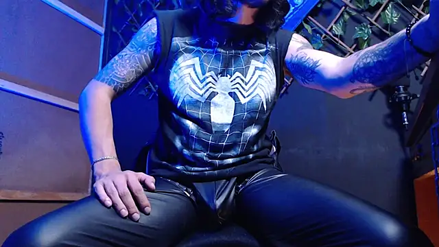 Dicaprioo  online show from 11/23/25, 07:08