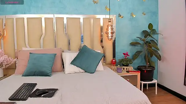 RubbyTaylor online show from 04/07/26, 02:39