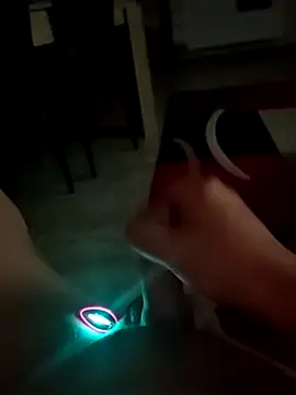 Szeltolo001 online show from 03/22/26, 11:19