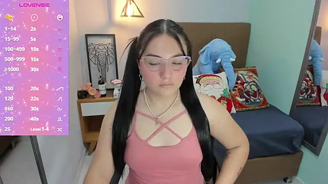 Snapshot of delilaquinn chatting on 12/10/24, 06:38 delilaquinn online show from 12/10/24, 06:38