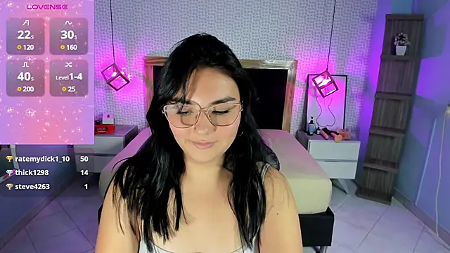 Snapshot of delilaquinn chatting on 03/14/25, 03:36 delilaquinn online show from 03/14/25, 03:36