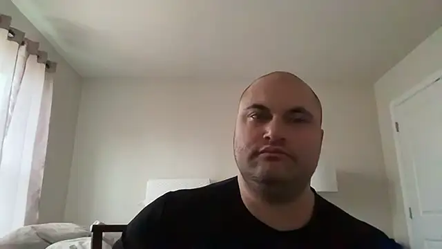 Snapshot of SluggishChase99 chatting on 02/25/25, 03:16 SluggishChase99 online show from 02/25/25, 03:16