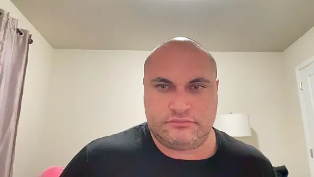 SluggishChase99 online show from 10/28/25, 01:31