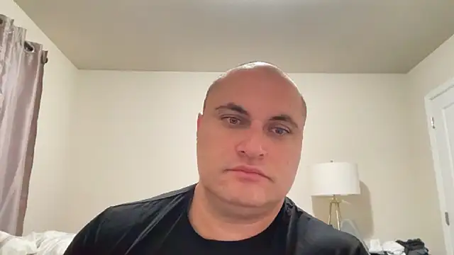 SluggishChase99 online show from 11/26/25, 10:44