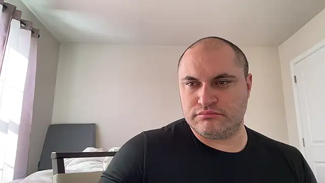 SluggishChase99 online show from 02/05/26, 04:33