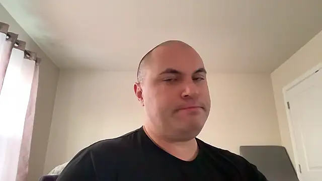 SluggishChase99 online show from 02/15/26, 12:36