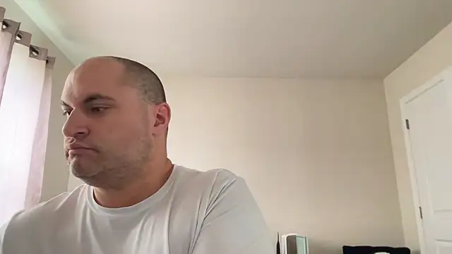 SluggishChase99 online show from 04/01/26, 01:12