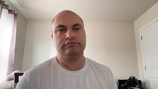 SluggishChase99 online show from 04/18/26, 01:15