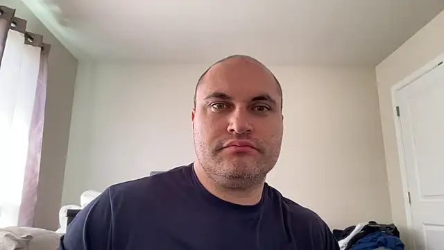 SluggishChase99 online show from 04/21/26, 03:39