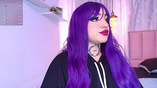 Snapshot of bella-green chatting on 01/13/25, 07:10 bella-green online show from 01/13/25, 07:10