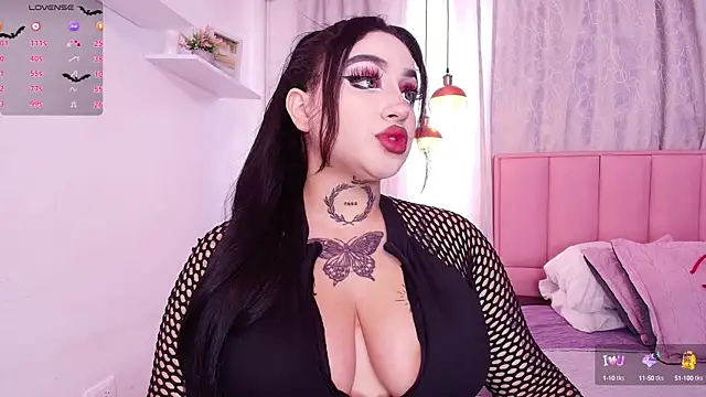 Snapshot of bella-green chatting on 01/29/25, 07:00 bella-green online show from 01/29/25, 07:00